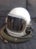Sovjet high altitude jet helmet, Ophalen of Verzenden, Luchtmacht, Helm of Baret