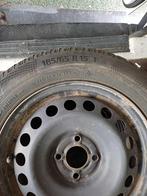 Jantes tole 15 pouces pneux hiver clio, Auto-onderdelen, Banden en Velgen, Ophalen, 15 inch, Winterbanden, Band(en)