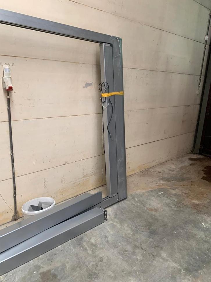 nouvelle verrière de jacuzzi 2.05/2.80, Jardin & Terrasse, Bains à remous et Spas, Neuf, Fixé, Encastré, Enlèvement ou Envoi