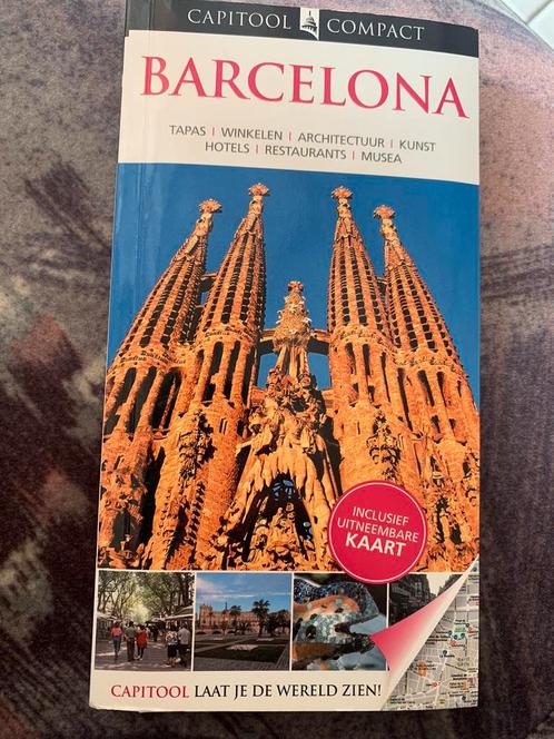 Annelise Sorensen - Capitool Compact Barcelona, Livres, Guides touristiques, Comme neuf, Enlèvement ou Envoi