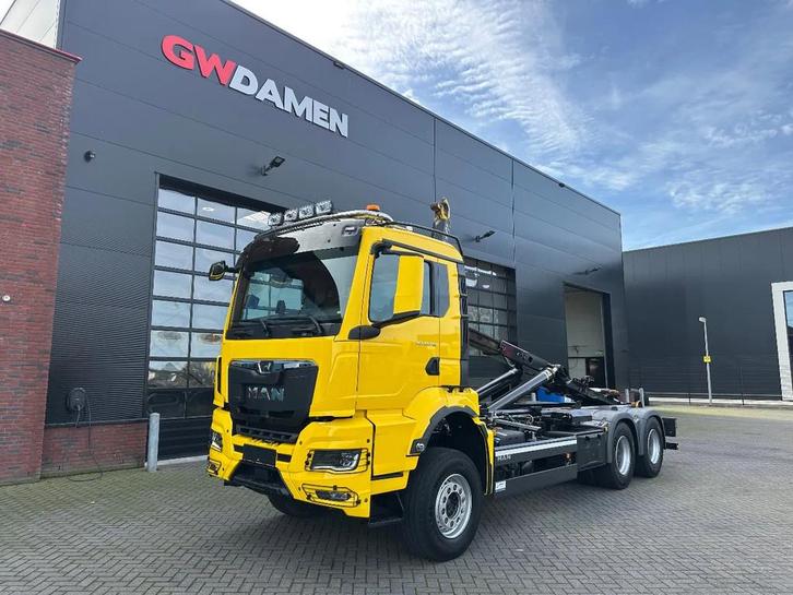 MAN TGS 26.510 BL 6x4 Hooklift Euro 6D Retarder (bj 2021), Auto's, Vrachtwagens, ABS, Achteruitrijcamera, Adaptive Cruise Control