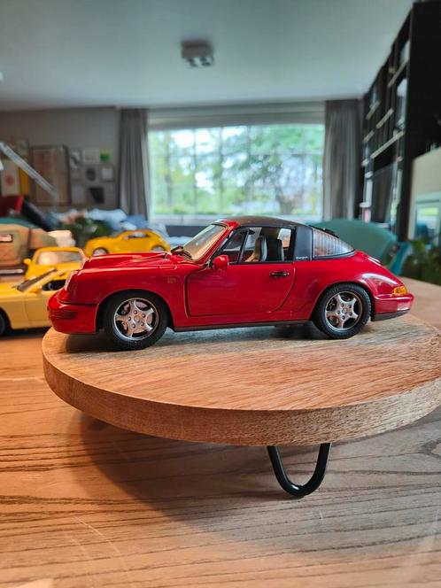 Porsche 911 / 964 Targa/ prachtige kleur, Hobby en Vrije tijd, Modelauto's | 1:18, Gebruikt, Ophalen of Verzenden
