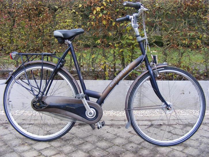 vélo décent de la marque : 'Gazelle', Vélos & Vélomoteurs, Vélos | Hommes | Vélos pour homme, Utilisé, Gazelle, 57 à 61 cm, Vitesses