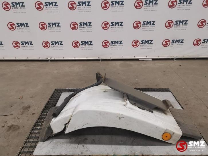 Occ Spatbord links Mercedes Actros 1844, Auto-onderdelen, Vrachtwagen-onderdelen, Mercedes-Benz, Carrosserie en Plaatwerk, Gebruikt