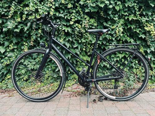 specialized sirrus black top step through, Fietsen en Brommers, Fietsen | Dames | Sportfietsen en Toerfietsen, Zo goed als nieuw