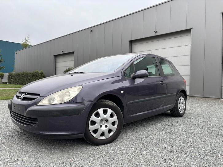 Peugeot 307 1.4iBenzine/Automaat!!/158.000km/2004/ 2.500€, Auto's, Peugeot, Bedrijf, Te koop, ABS, Benzine, Euro 4, Stadsauto