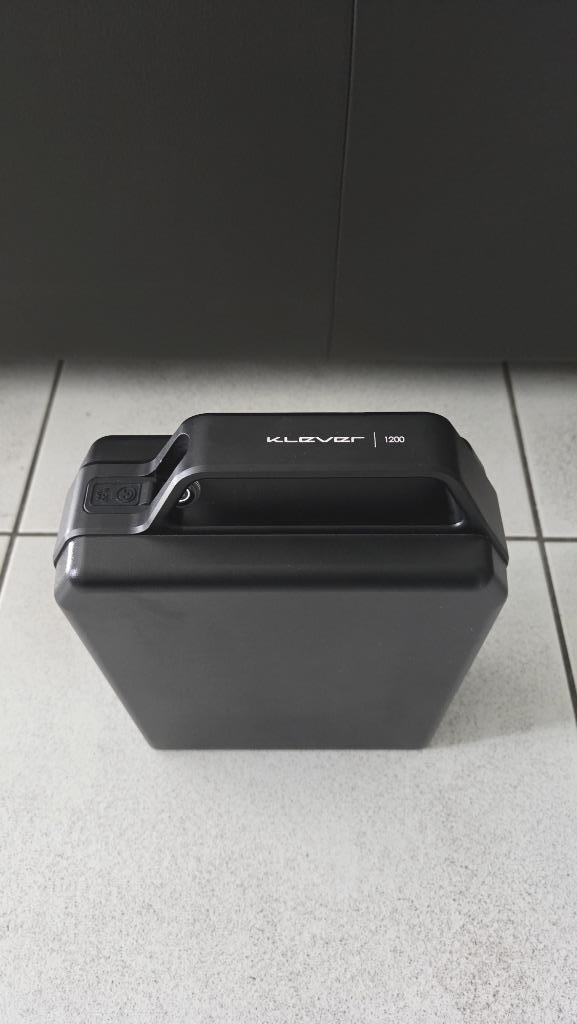 Klever batterij 1200 Wh + (fast) oplader 6A, Fietsen en Brommers, Fietsaccessoires | Fietsaccu's, Zo goed als nieuw, Ophalen