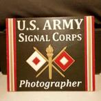 Amerikaans WW2-paneel: CORPS SIGNAL - Fotograaf, Verzamelen, Militaria | Tweede Wereldoorlog, Verzenden