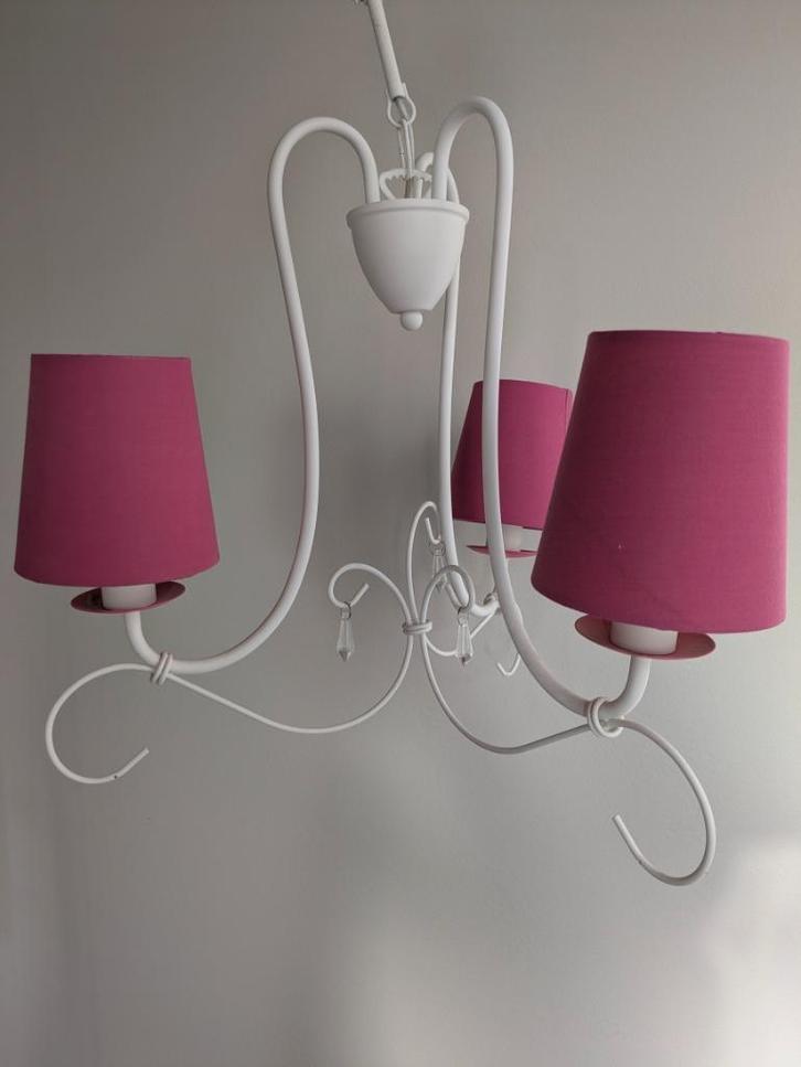 Kroonluchter meisjeskamer, Huis en Inrichting, Lampen | Hanglampen, Gebruikt, Minder dan 50 cm, Metaal, Stof, Ophalen