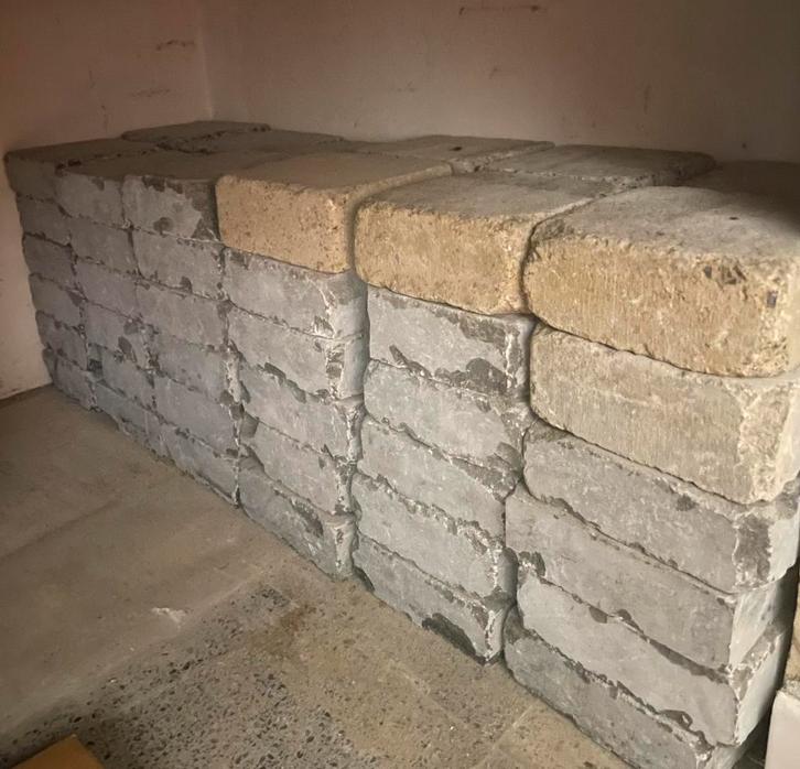 Klinkers en betontegels GRATIS, Tuin en Terras, Tegels en Klinkers, Gebruikt, Klinkers, Natuursteen, Ophalen