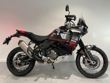 Ducati DesertX 2023, moteur TVA 1600km