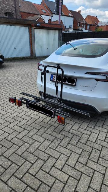 Fietsendrager voor 2 fietsen beschikbaar voor biedingen