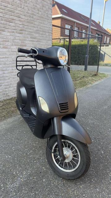 Scooter vespa look a klasse, Enlèvement