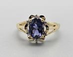 Gouden Vintage ring met tanzaniet en diamant. 2024/101, Handtassen en Accessoires, Ringen, Paars, Ophalen of Verzenden, Met edelsteen
