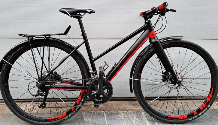 Hybrid Cube SL ROAD PRO comme neuf prix550€048981/3734, Fietsen en Brommers, Fietsen | Meisjes, Zo goed als nieuw, Handrem, Versnellingen