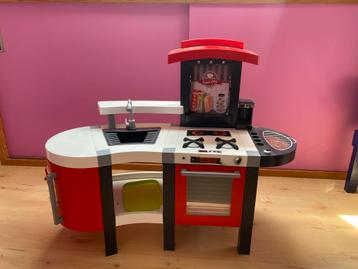 Speelkeuken smoby beschikbaar voor biedingen