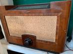 Oude vintage radio, Antiek en Kunst, Curiosa en Brocante, Ophalen