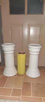 Twee antieke pijlers en een porseleinen vaas, Antiek en Kunst, Ophalen