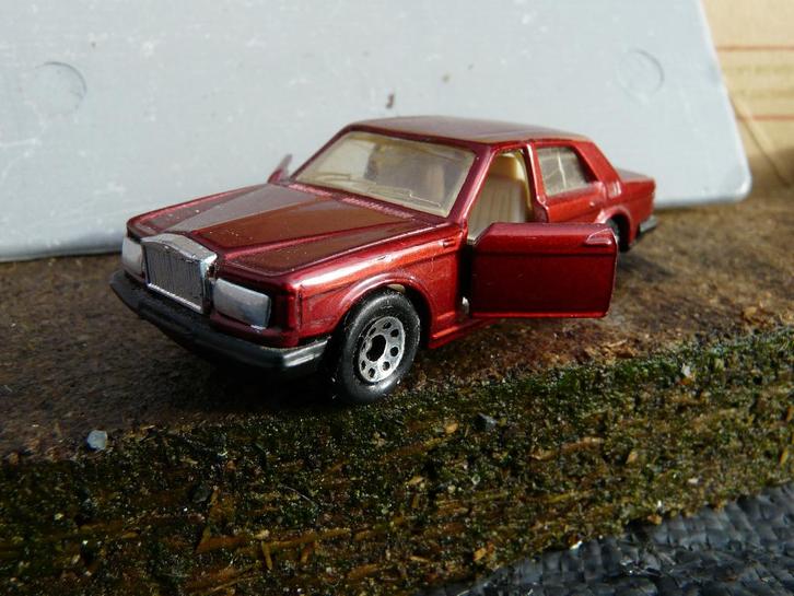 Les 2 dernières voitures particulières anciennes de Matchbox, Hobby & Loisirs créatifs, Voitures miniatures | Échelles Autre, Enlèvement