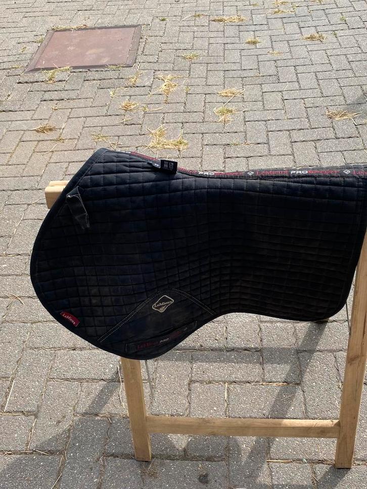 Housse Lemieux+carnet, Animaux & Accessoires, Chevaux & Poneys | Couvertures & Couvre-reins, Comme neuf, Couverture, Couverture