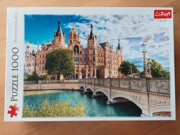 puzzel 1000 st - Trefl - Kasteel op het eiland beschikbaar voor biedingen