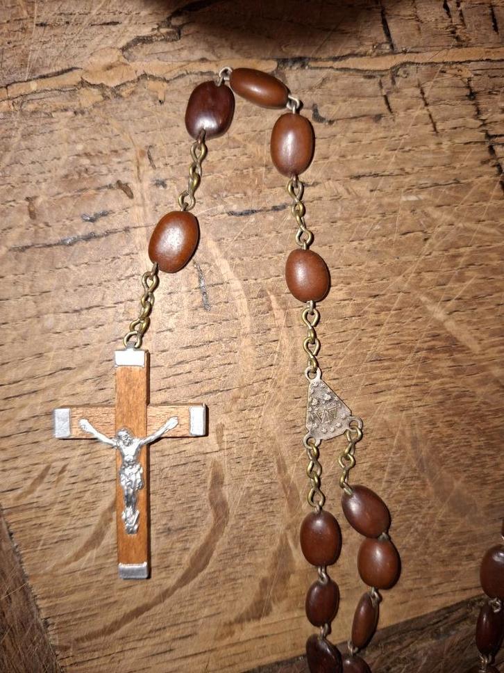 oude lange paternoster olijfhout, begin 1900, Antiek en Kunst, Antiek | Religieuze voorwerpen, Ophalen of Verzenden