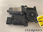Moteur de vitre portière d'un Mercedes E-Klasse, Autos : Pièces & Accessoires, Enlèvement ou Envoi, 3 mois de garantie, Utilisé