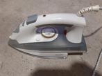 Stoom strijkijzer Nieuw, Elektronische apparatuur, Strijkijzers en Strijkplanken, Ophalen of Verzenden, Nieuw, Strijkijzer met snoer