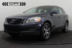 Volvo XC 60 LEDER - AIRCO - TREKHAAK, Auto's, 0 kg, Euro 5, 0 cilinders, Zwart