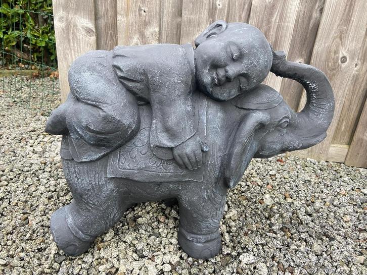 Boeddha liggend op Olifant ,, Tuin en Terras, Tuinbeelden, Zo goed als nieuw, Ophalen