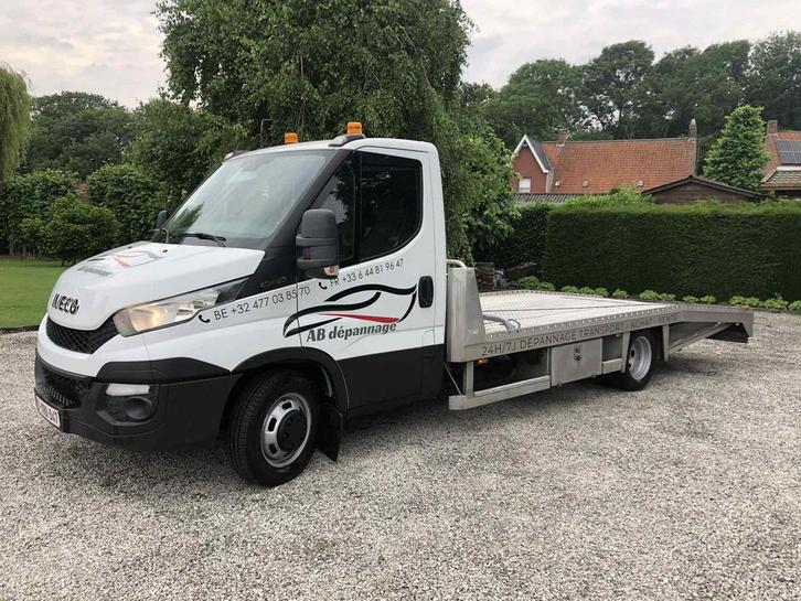 A vendre dépanneuse iveco 3.0 diesel, Auto's, Bestelwagens en Lichte vracht, Particulier, ABS, Airbags, Airconditioning, Alarm