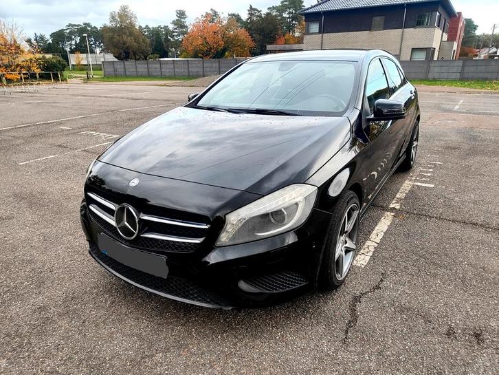Mercedes a180cdi Automaat - Gps -Park.s - Amg line - Full !, Auto's, Mercedes-Benz, Particulier, A-Klasse, Bluetooth, Cruise Control