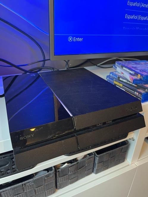 PS4 met controller en enkele games - volledig gereinigd, Games en Spelcomputers, Games | Sony PlayStation 4, Refurbished, Ophalen of Verzenden