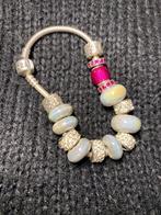 Pandora armband, Ophalen