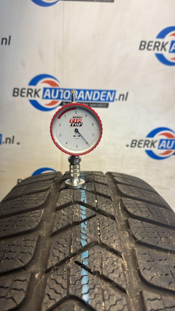2x Pirelli Sottozero 3 225/50 R18 99H 225/50/18 2255018 (pri, Auto-onderdelen, Banden en Velgen, Band(en), Winterbanden, 18 inch