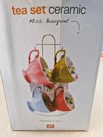 4 thee/koffie kopjes met bordjes. Nooit gebruikt, Enlèvement, Neuf, Céramique, Tasse(s) et/ou soucoupe(s)