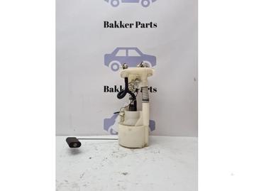 Benzinepomp van een Renault Laguna beschikbaar voor biedingen