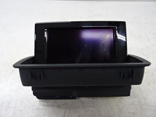AUDI Q3  2011) 8U) S'LINE 2014 Navigatie scherm 8U0857273B 1, Auto-onderdelen, Dashboard en Schakelaars, Gebruikt, Ophalen of Verzenden