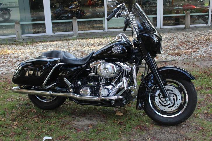 Harley-Davidson Road King FLHR-C Road King, Motoren, Motoren | Harley-Davidson, Bedrijf, Chopper