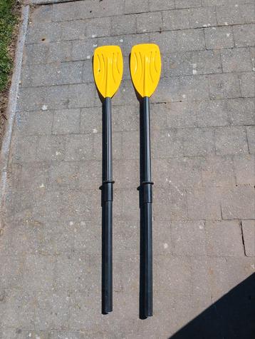 2 peddels van een Intex explorer pro 300, Enlèvement, Comme neuf