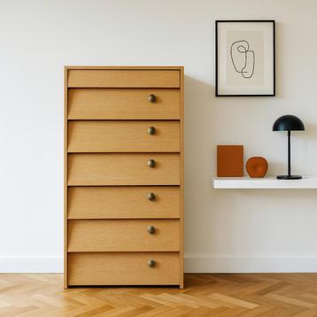 Prachtige vintage schoenenkast beschikbaar voor biedingen