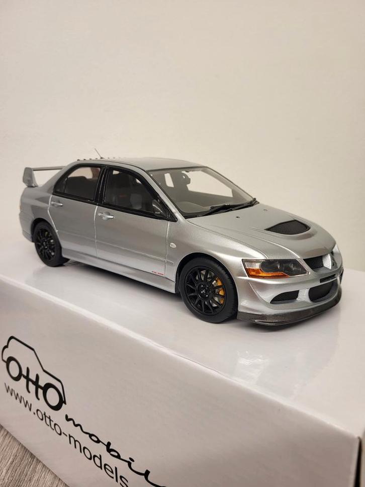 1:18 OttOmobile OT862 Mitsubishi Lancer Evo 8 MR FQ-400, Hobby en Vrije tijd, Modelauto's | 1:18, Nieuw, Auto, OttOMobile, Ophalen of Verzenden