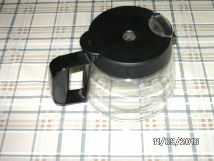 Een koffiekannen (één van 10 en één van 8 tassen), Elektronische apparatuur, Koffiezetapparaten, Zo goed als nieuw, Gemalen koffie