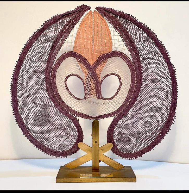 Sculpture Dentelle Colette van Steyvoort, Hobby en Vrije tijd, Kantklossen, Garen, Ophalen of Verzenden