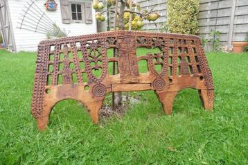 ossenjuk juk Portugal houtsnijwerk antiek beschikbaar voor biedingen