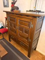 Meuble vaisselier, Ophalen