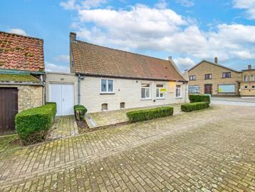 Huis te koop in Lo-Reninge, 2 slpks beschikbaar voor biedingen