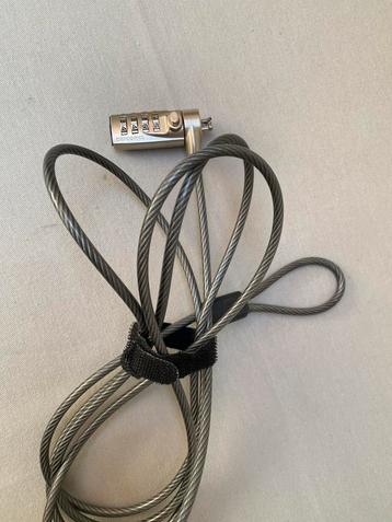 Targus Defcon CL laptop slot beschikbaar voor biedingen