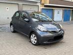 Toyota aygo benzine klaar voor registratie, Auto's, Toyota, Zwart, 5 zetels, Particulier, Zilver of Grijs