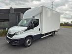 Iveco bakwagen met laadklep 3liter 180pk. 2022.  26.500km, Auto's, Euro 6, Iveco, Handgeschakeld, Particulier